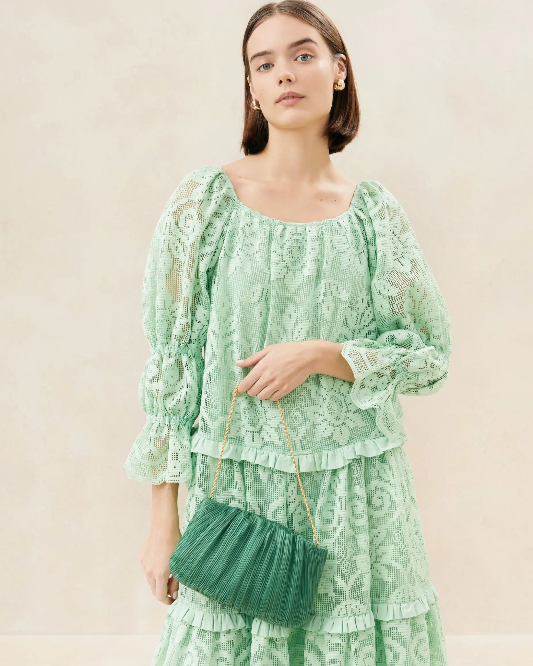 Brit Pearl Flat Pleated Clutch