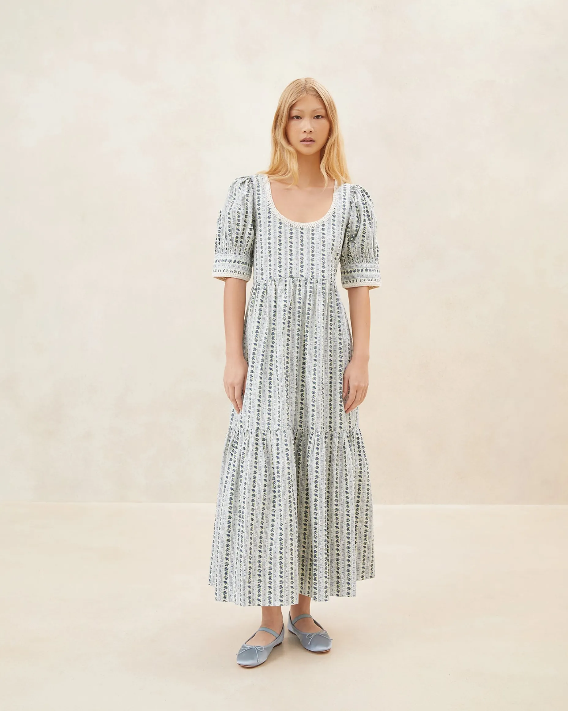 Gillian Blue Floral Puff-Sleeve Dress