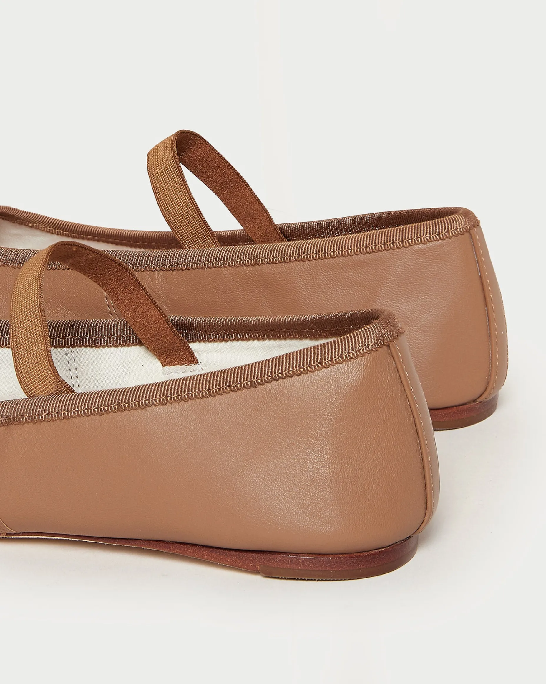Leonie Caramel Ballet Flat