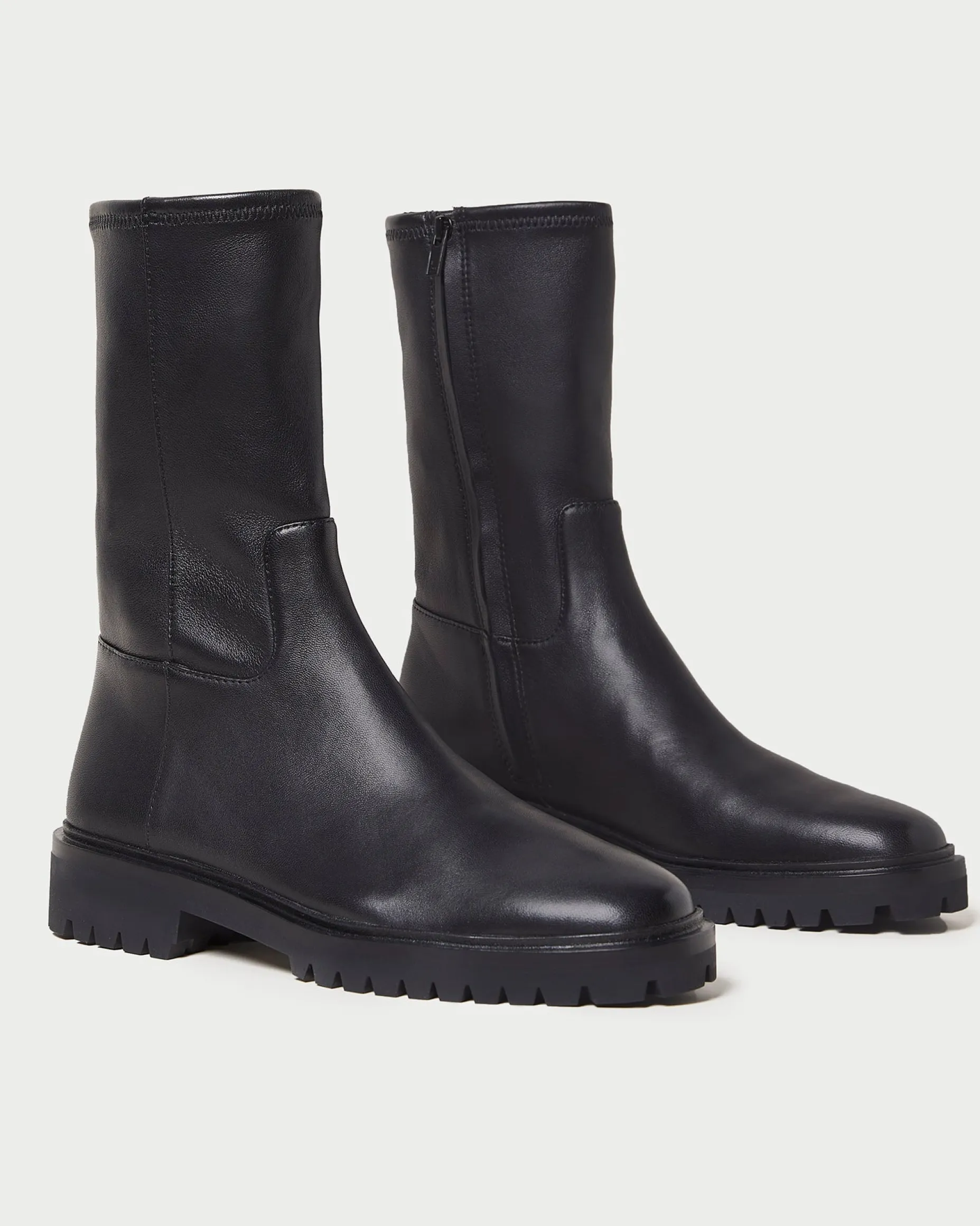 Danny Black Mid Lug Boot